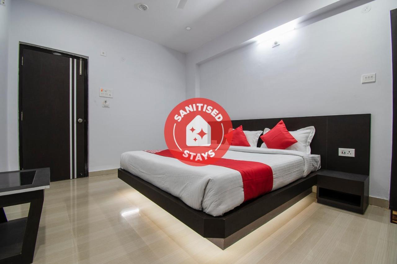 Oyo 26974 Hotel S G International Patna  Bagian luar foto