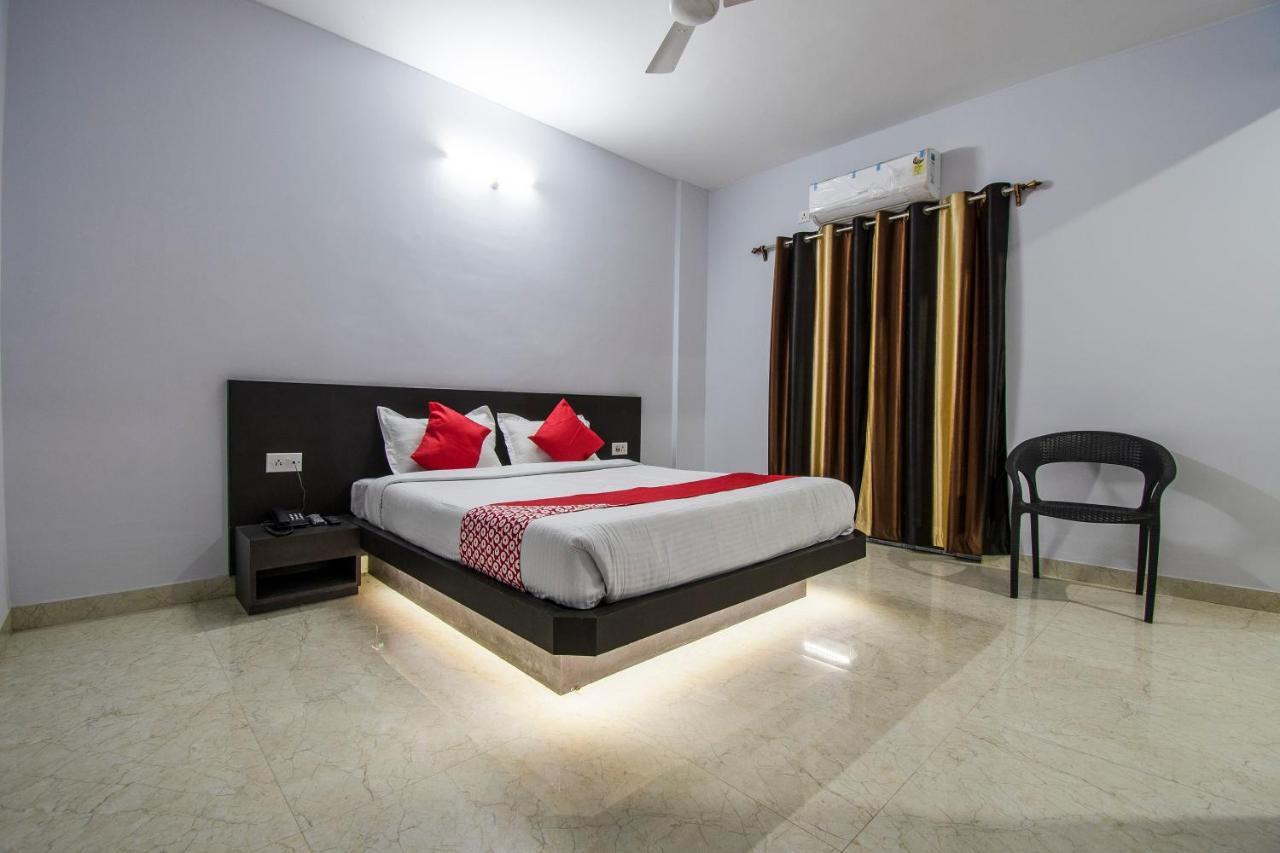 Oyo 26974 Hotel S G International Patna  Bagian luar foto