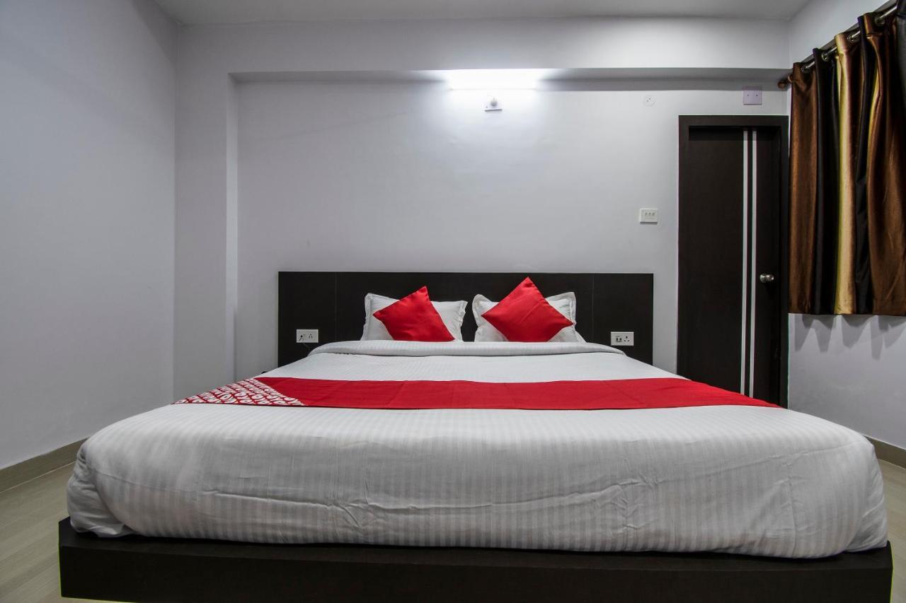 Oyo 26974 Hotel S G International Patna  Bagian luar foto