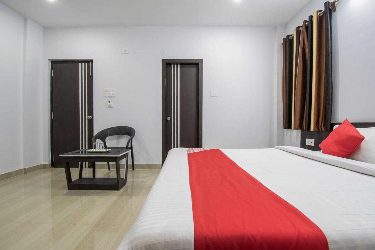 Oyo 26974 Hotel S G International Patna  Bagian luar foto